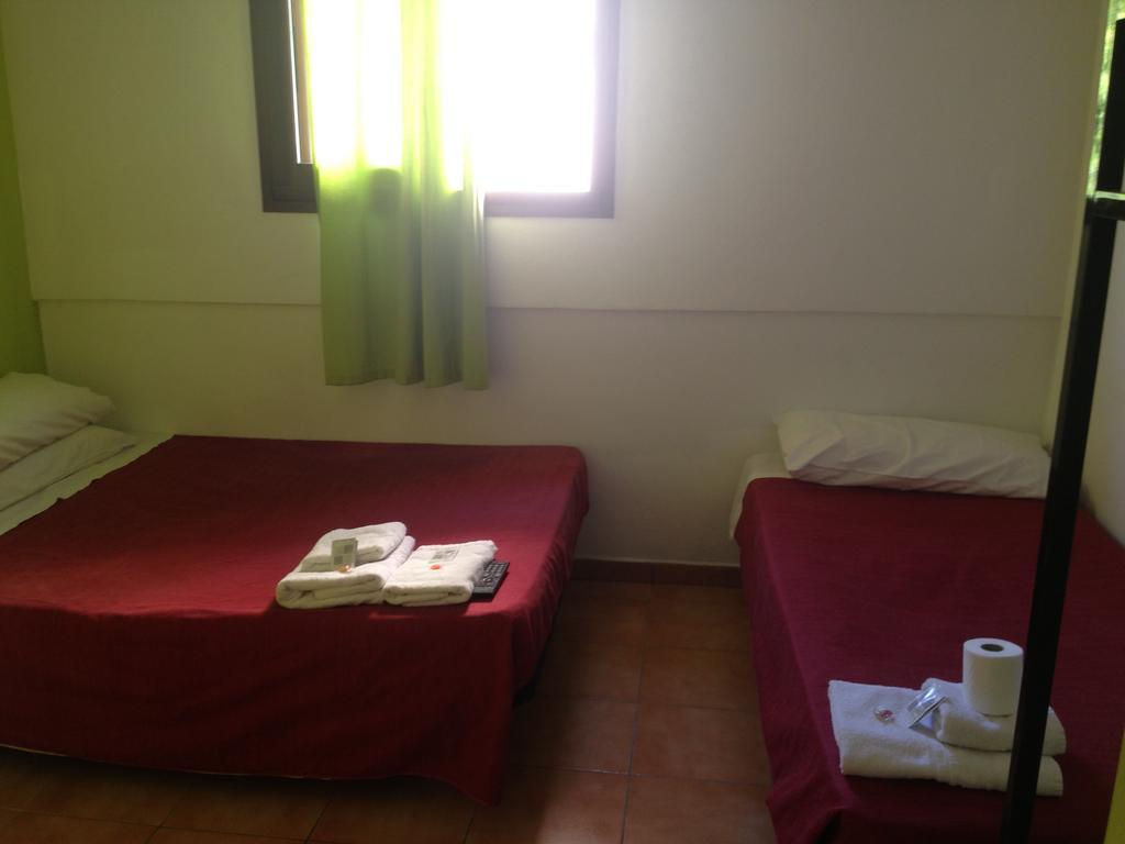 Albergue Juvenil New Age Hostel ปัลมาเดมายอร์กา ห้อง รูปภาพ