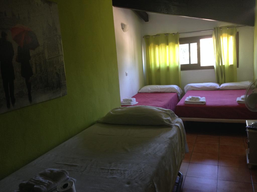 Albergue Juvenil New Age Hostel ปัลมาเดมายอร์กา ห้อง รูปภาพ